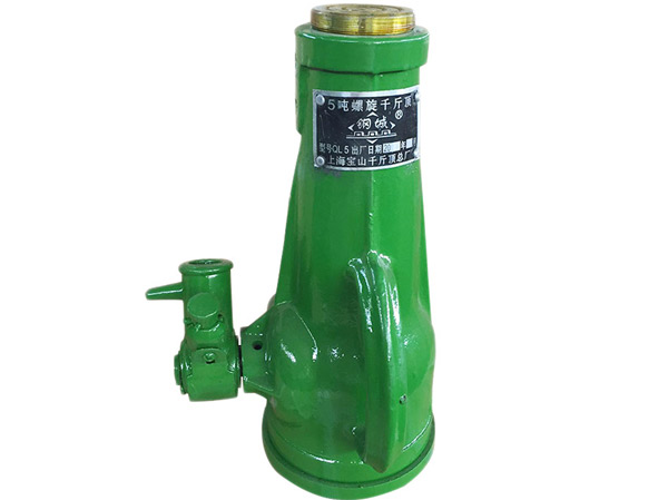 宝山螺旋千斤顶需要加注润滑油的位置有哪些地方