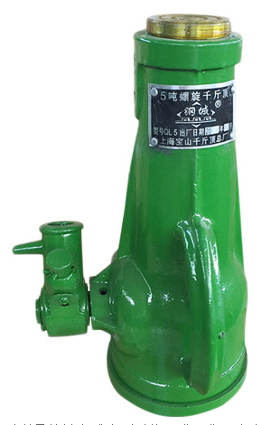 宝山千斤顶要随时保持干净的外表